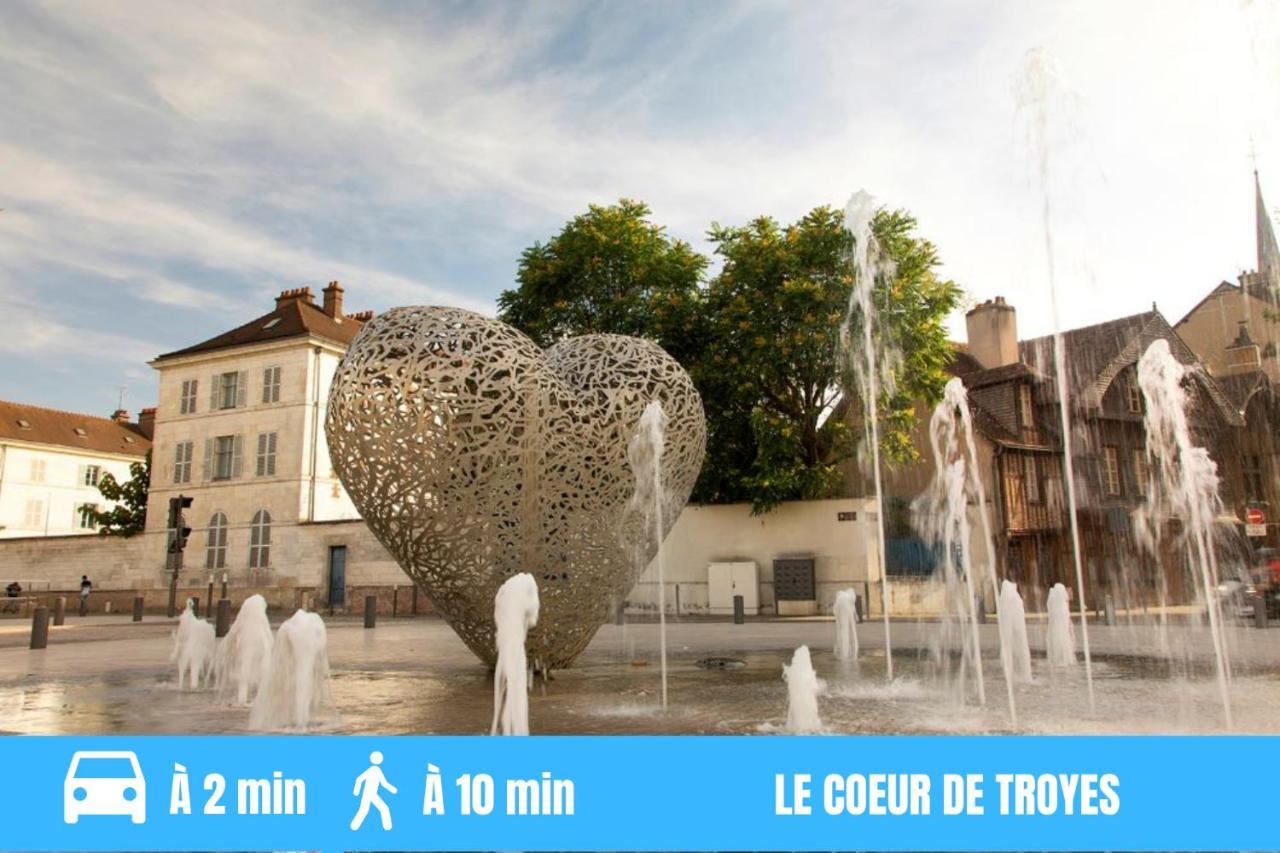 Joli Studio Meuble Tout Equipe Hyper Centre Wifi Apartman Troyes Kültér fotó